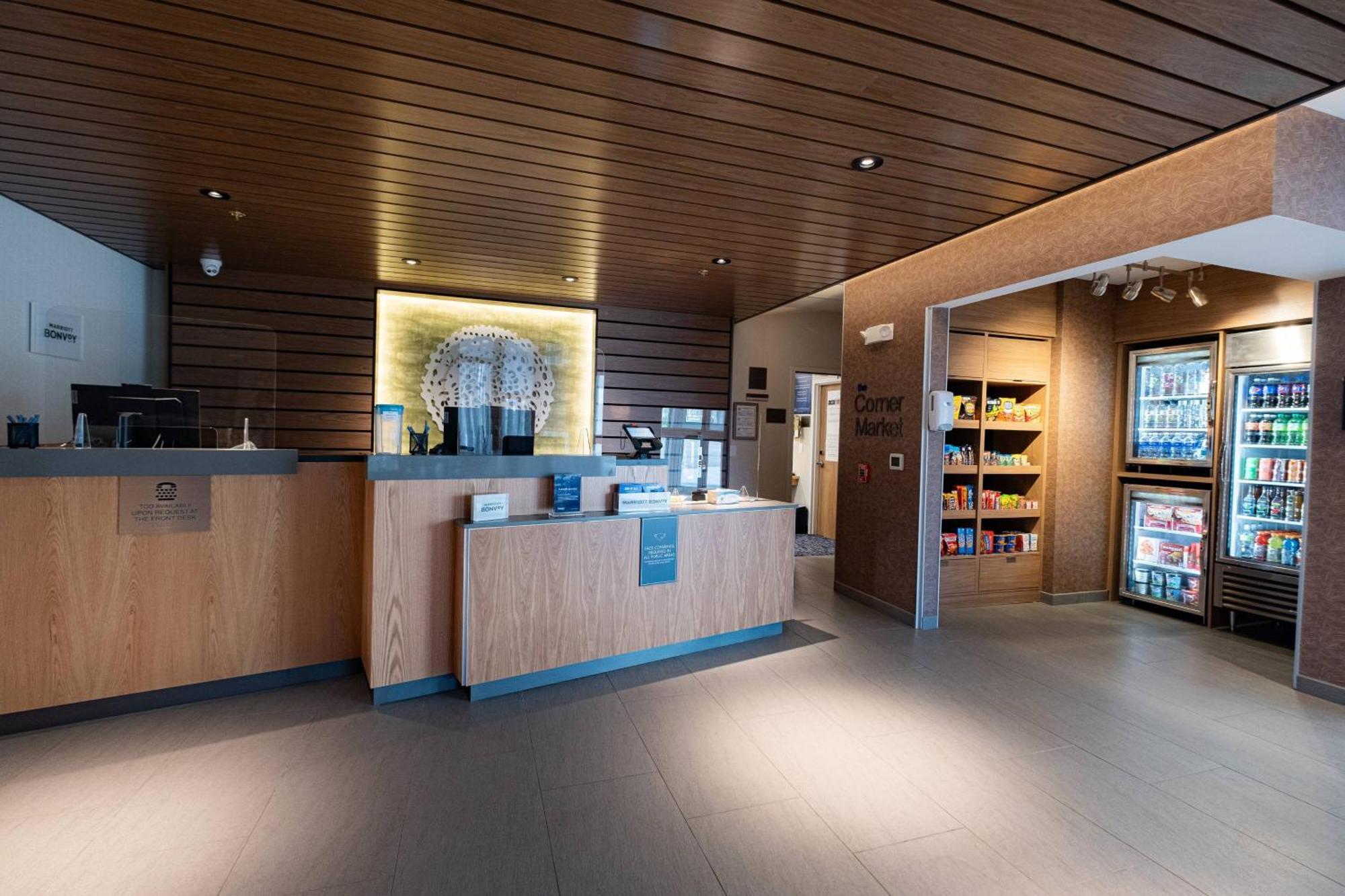Fairfield By Marriott Inn & Suites Fond Du Lac Eksteriør billede