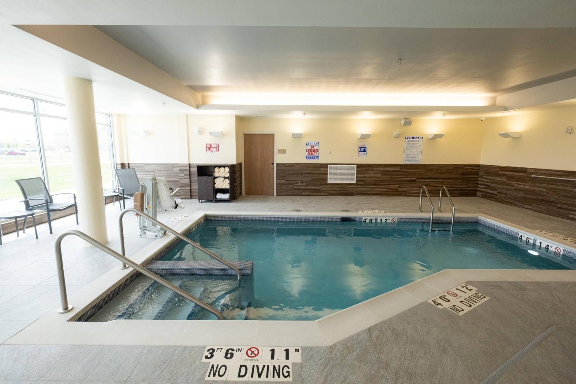 Fairfield By Marriott Inn & Suites Fond Du Lac Eksteriør billede